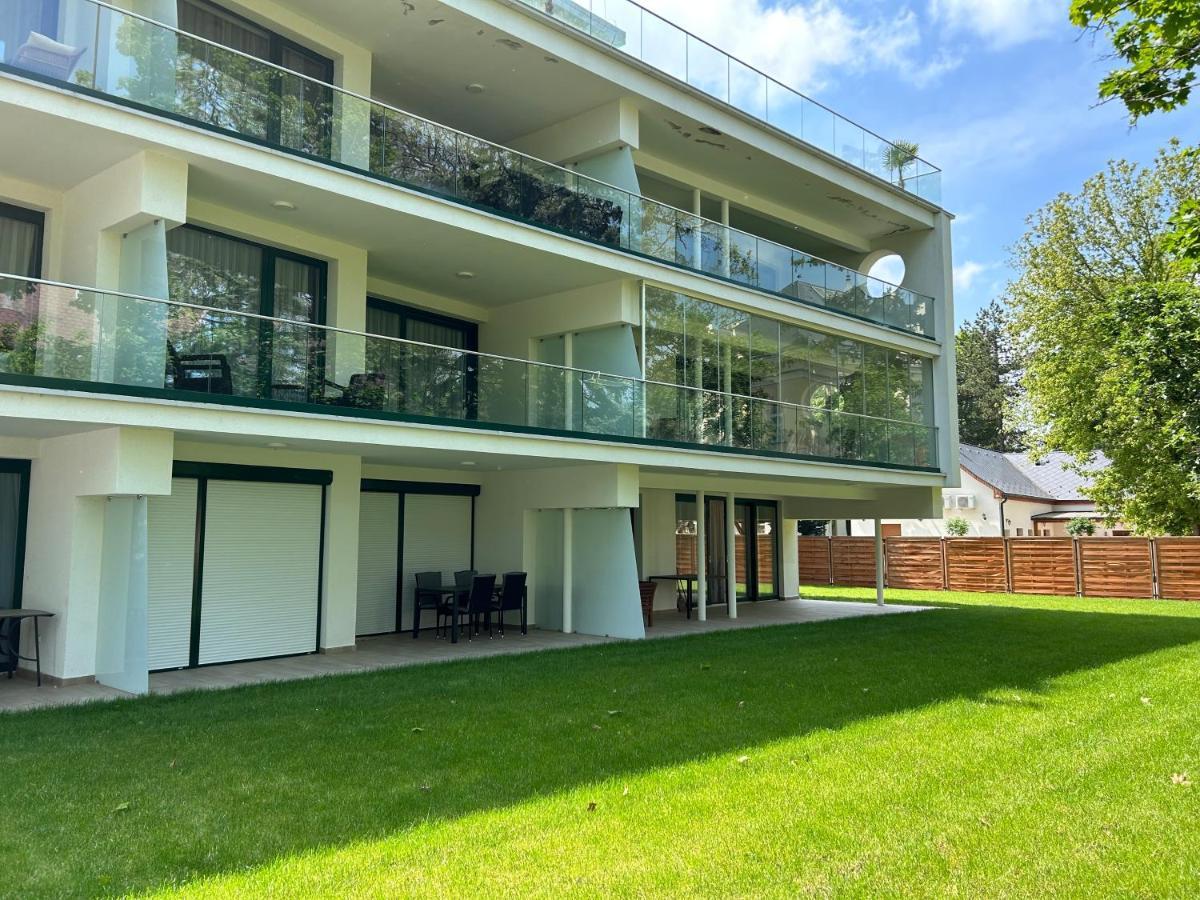 Villa Bauhaus Dream Deluxe T ชิโอฟก ภายนอก รูปภาพ