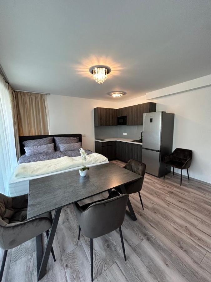 Villa Bauhaus Dream Deluxe T ชิโอฟก ภายนอก รูปภาพ